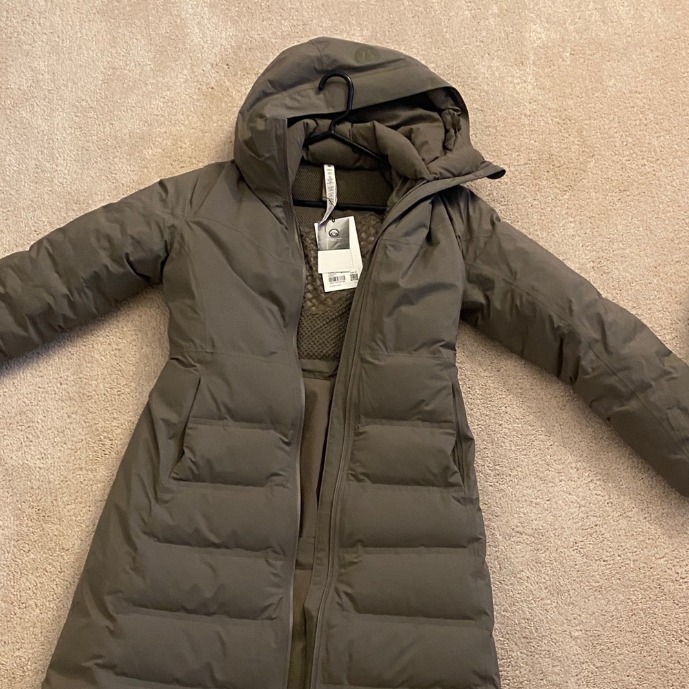 lululemon coat NWT